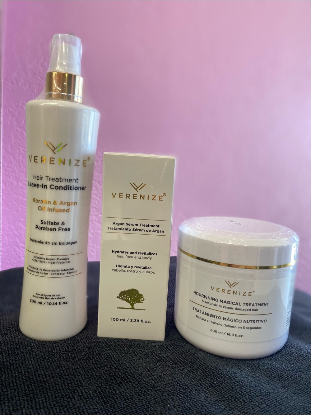 Verenize Nourishing Leave-In Conditioner — White